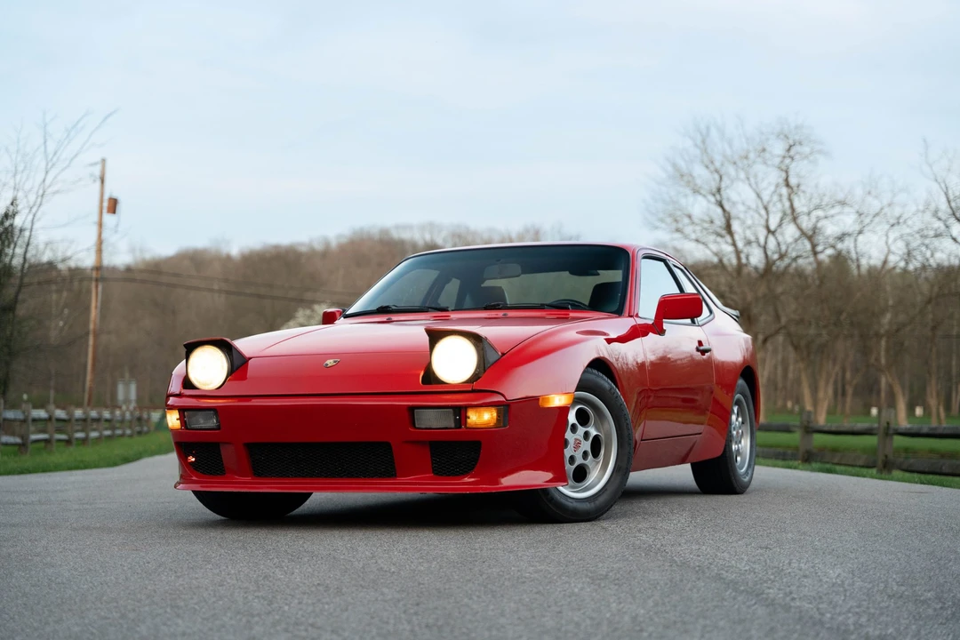 1986 Porsche 944 - Image 2 of 31