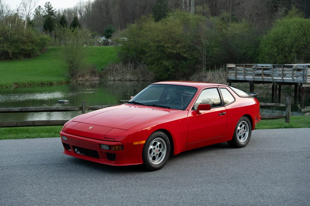 1986 Porsche 944 - Image 9 of 31