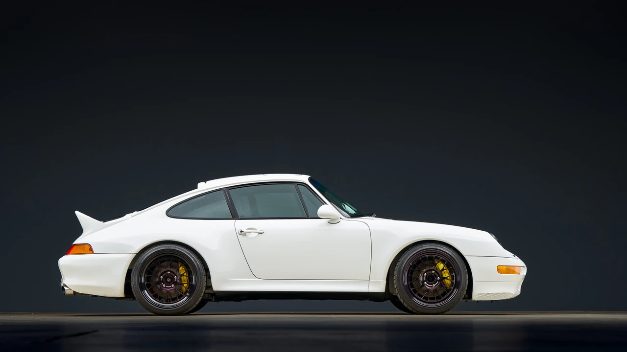 1996 Porsche 993 Carrera 4S - Image 12 of 31
