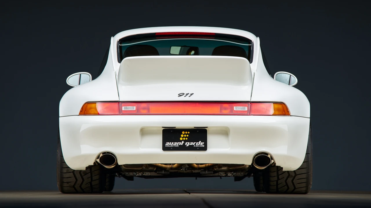 1996 Porsche 993 Carrera 4S - Image 8 of 31