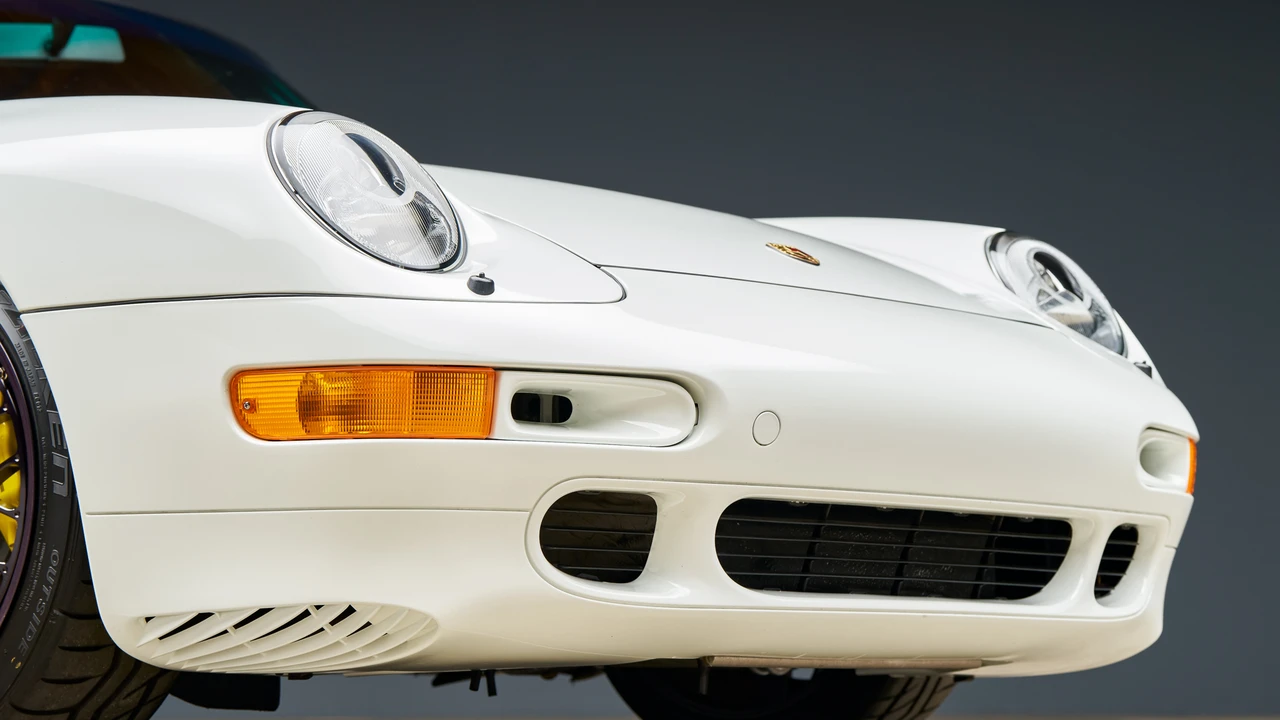 1996 Porsche 993 Carrera 4S - Image 18 of 31