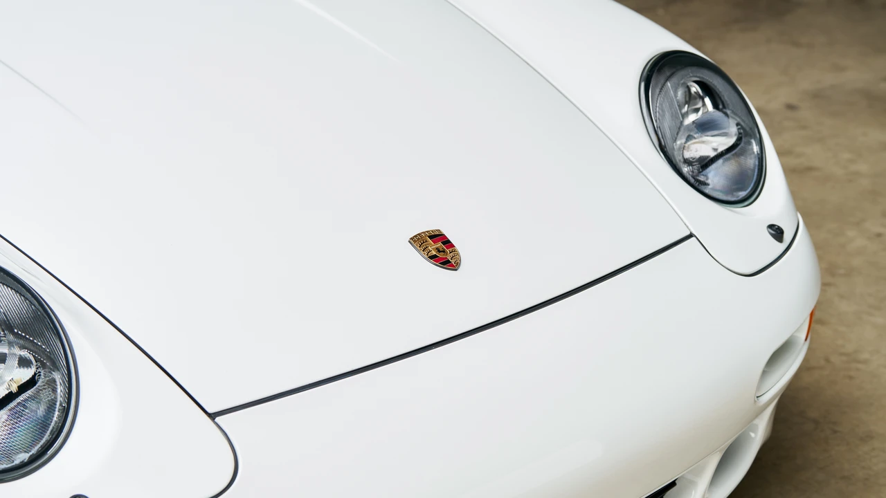 1996 Porsche 993 Carrera 4S - Image 24 of 31