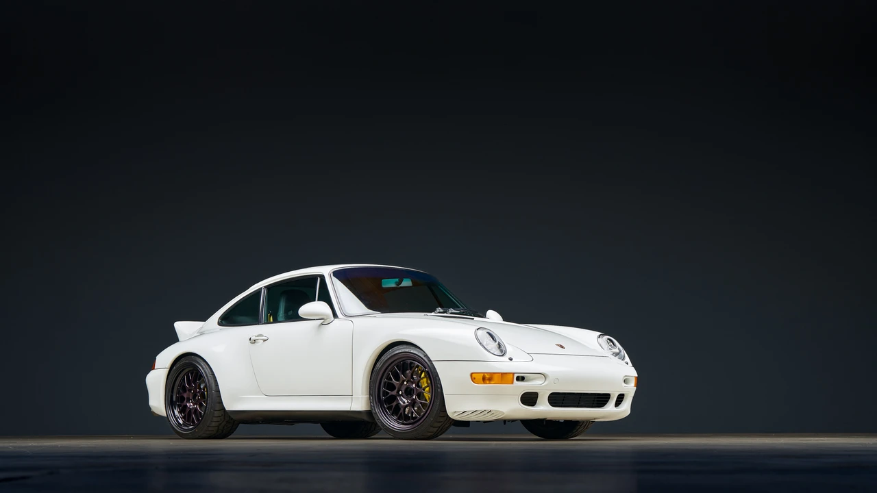 1996 Porsche 993 Carrera 4S - Image 13 of 31