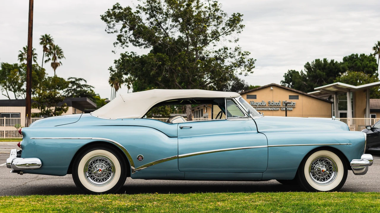 1953 Buick Skylark 1st-2nd Gen - Image 7 of 31