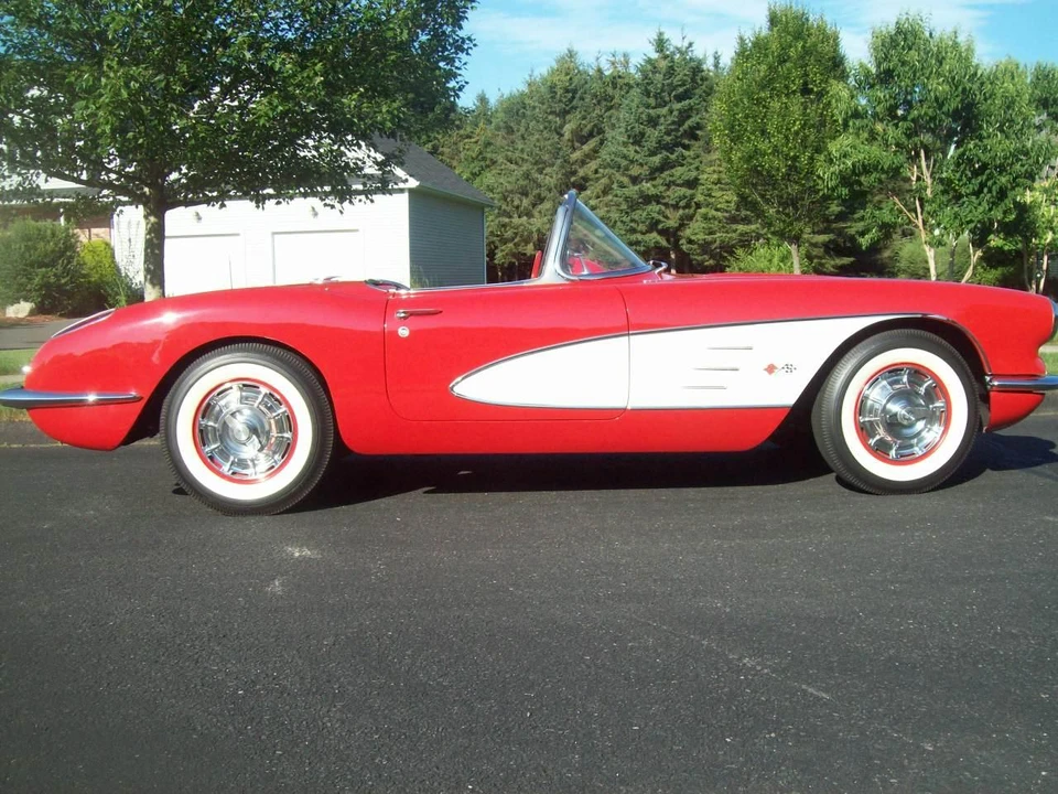 1960 Chevrolet Corvette C1 - Image 7 of 31
