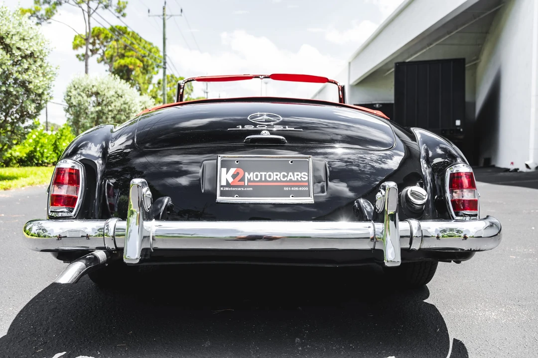 1961 Mercedes-Benz 190 SL - Image 11 of 31