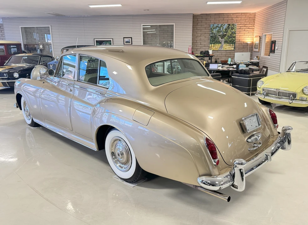 1964 Rolls-Royce Silver Cloud III - Image 13 of 31