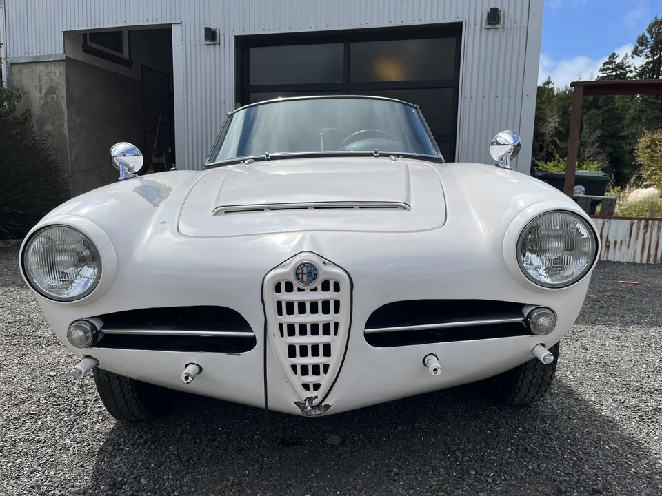 1965 Alfa Romeo Giulietta - Image 5 of 31