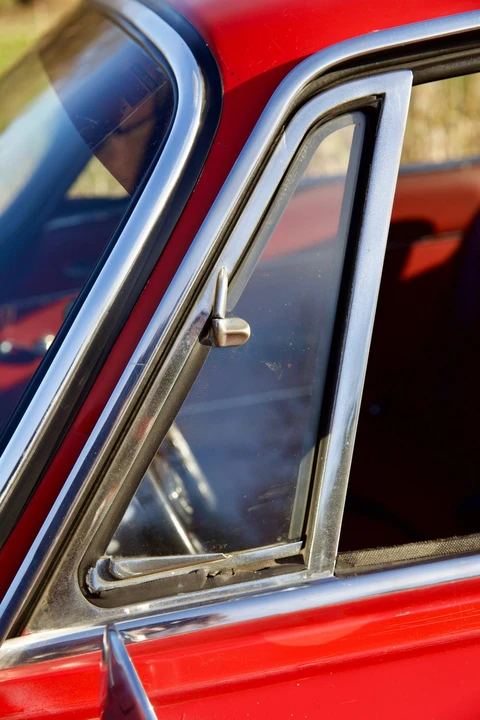 1965 Alfa Romeo Giulia Sprint GT - Image 27 of 31