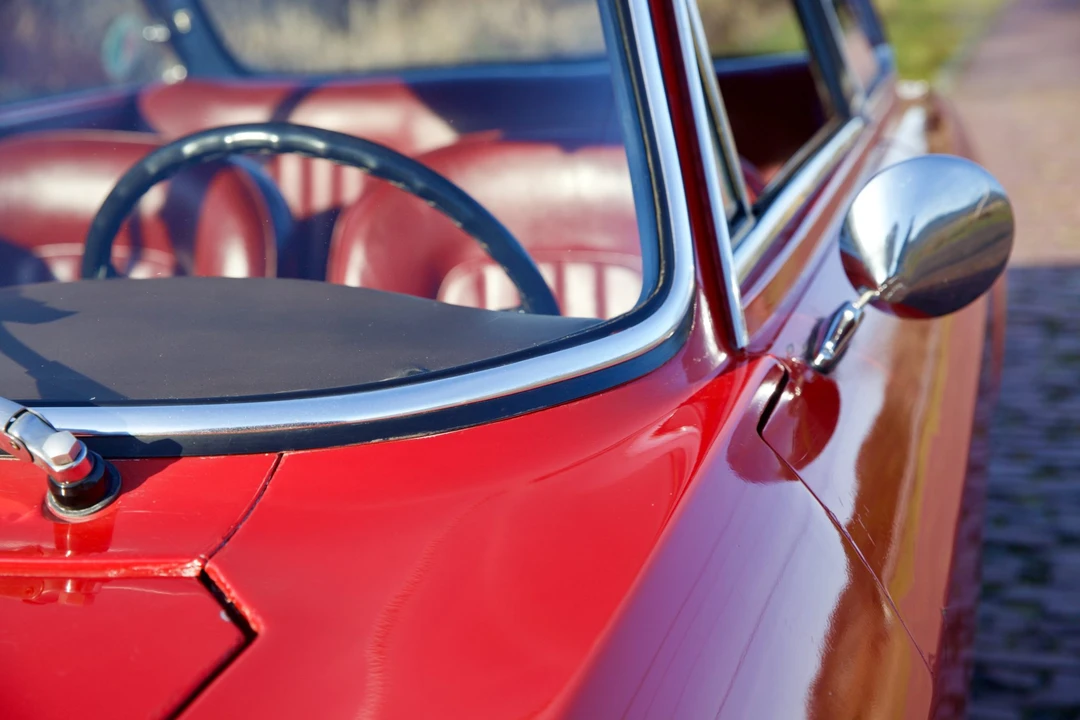 1965 Alfa Romeo Giulia Sprint GT - Image 30 of 31