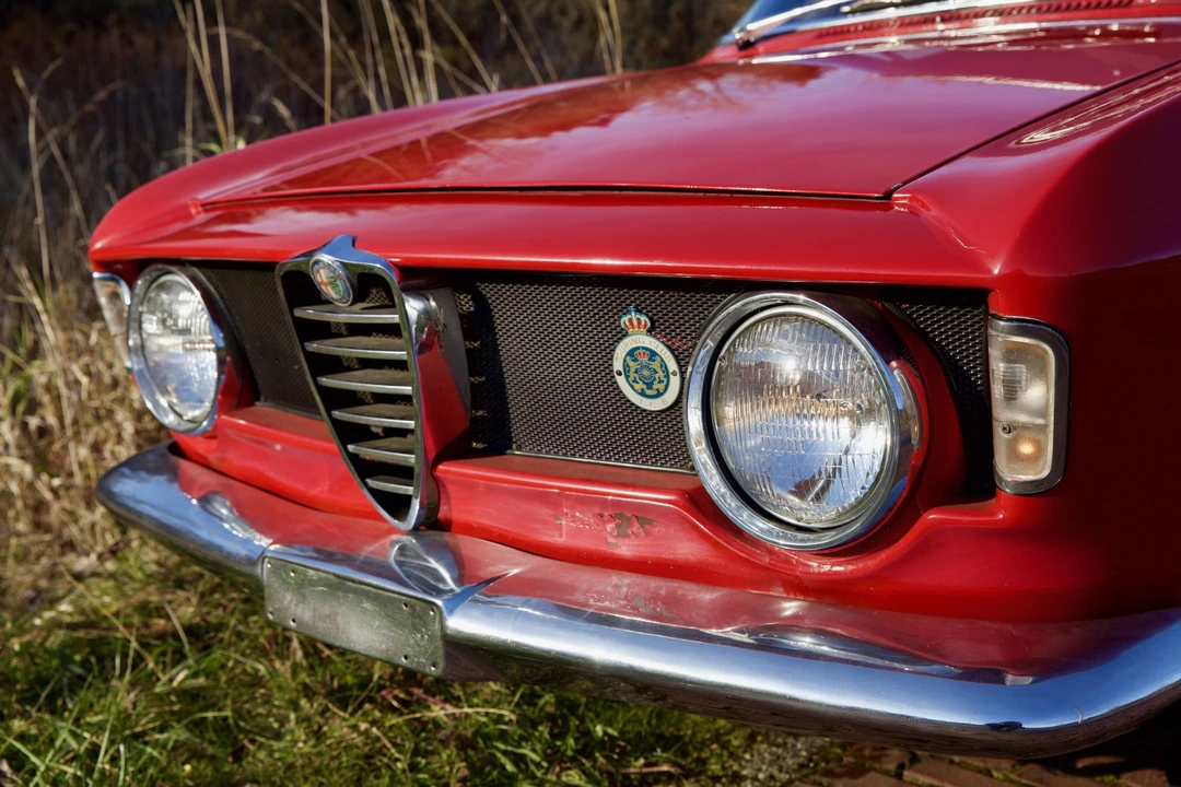 1965 Alfa Romeo Giulia Sprint GT - Image 14 of 31