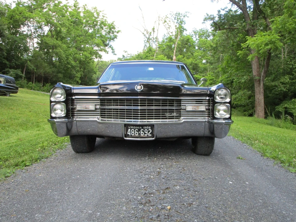1966 Cadillac Series 70 & 75 - Image 4 of 31