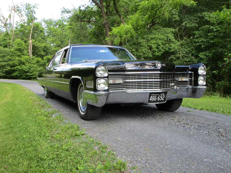 1966 Cadillac Series 70 & 75 - Image 5 of 31