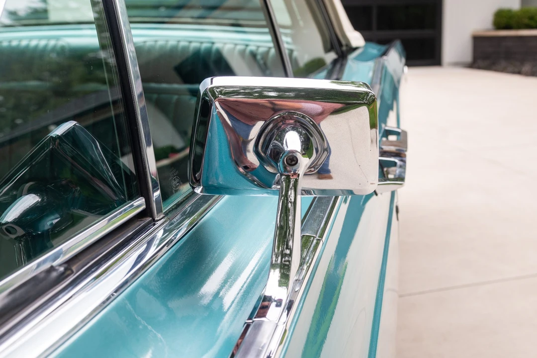 1966 Lincoln Continental 4th Gen - Image 25 of 31