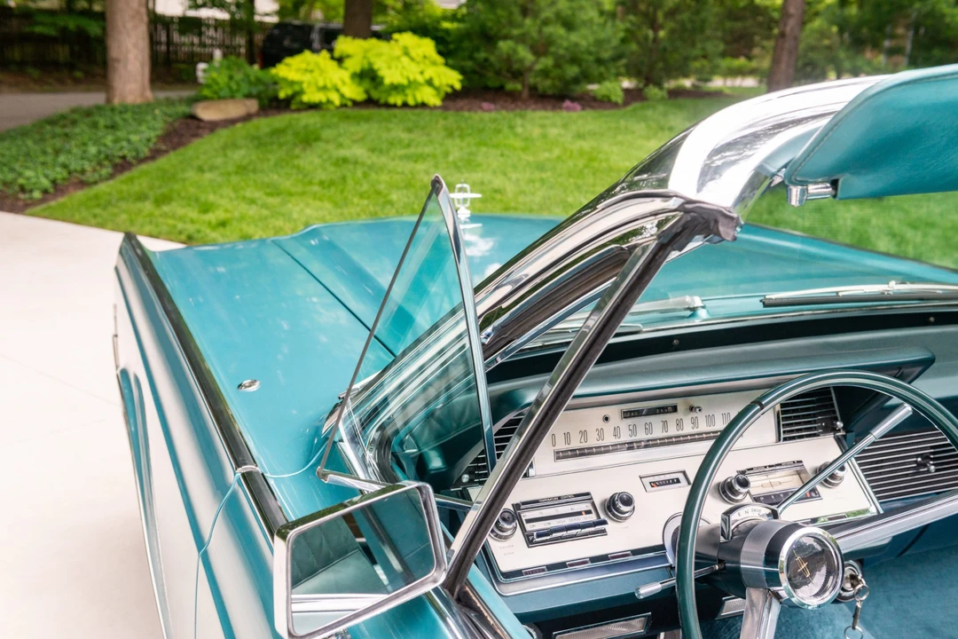 1966 Lincoln Continental 4th Gen - Image 27 of 31