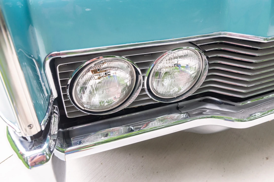 1966 Lincoln Continental 4th Gen - Image 17 of 31