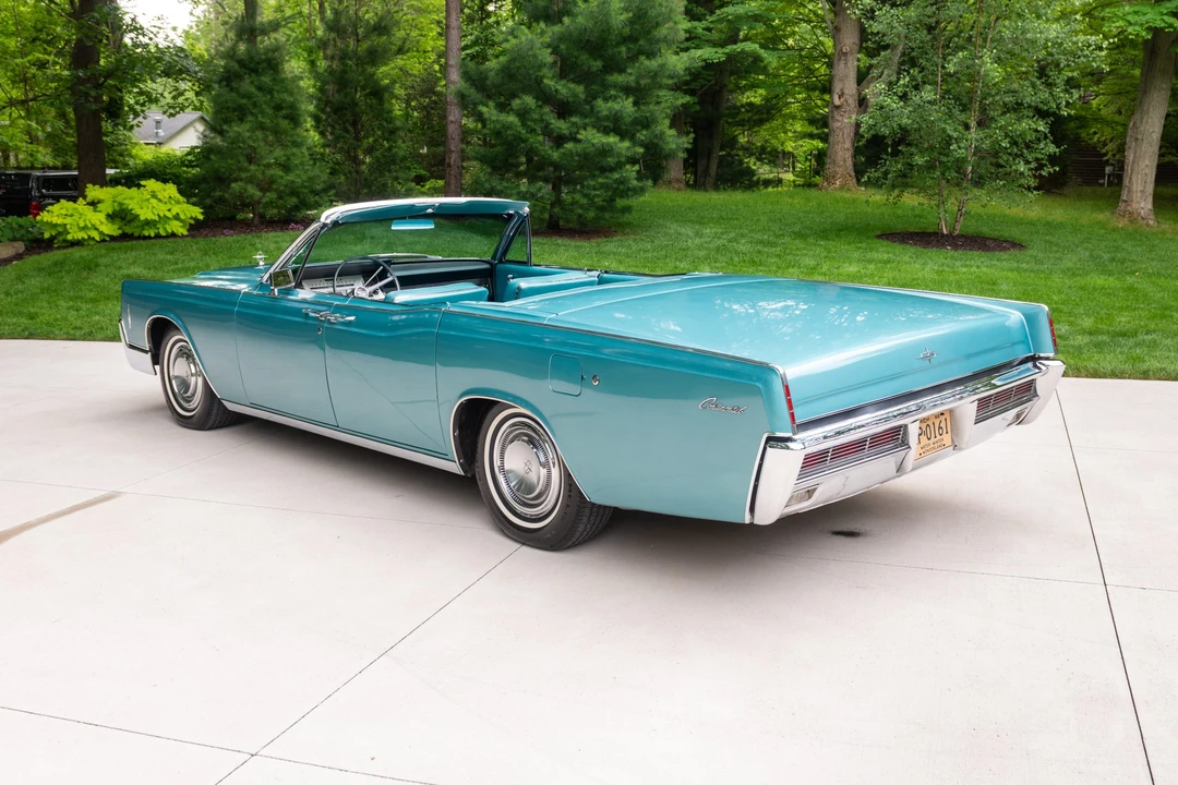 1966 Lincoln Continental 4th Gen - Image 3 of 31