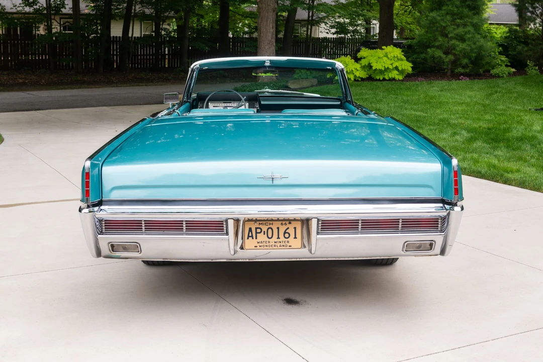 1966 Lincoln Continental 4th Gen - Image 4 of 31
