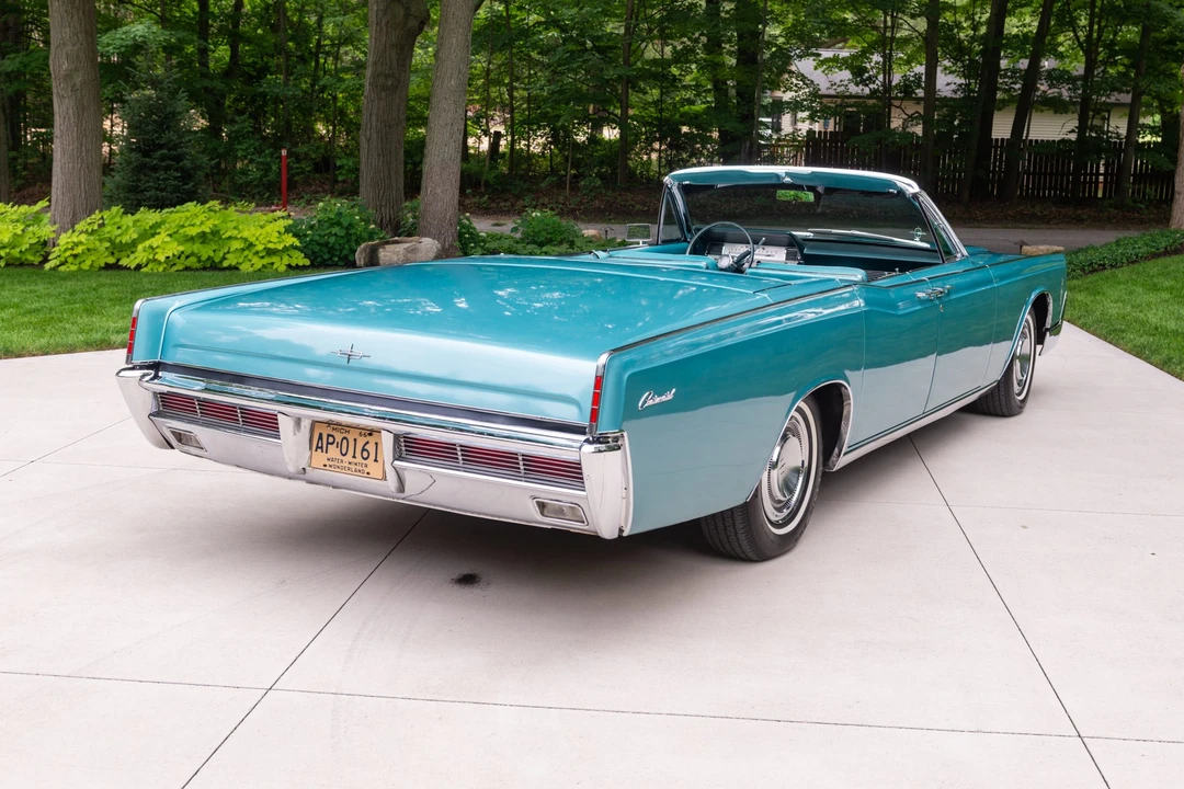 1966 Lincoln Continental 4th Gen - Image 5 of 31