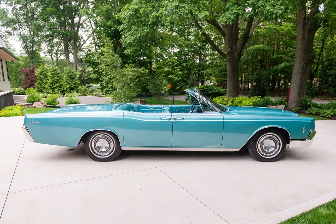 1966 Lincoln Continental 4th Gen - Image 6 of 31