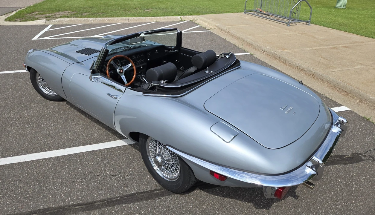 1970 Jaguar E-Type Series 2 - Image 24 of 31