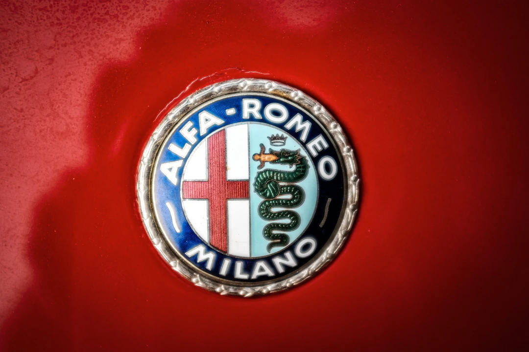 1974 Alfa Romeo 2000 GT Veloce - Image 29 of 31