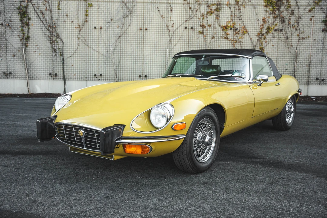 1974 Jaguar E-Type Series 3 V12 - Image 4 of 31