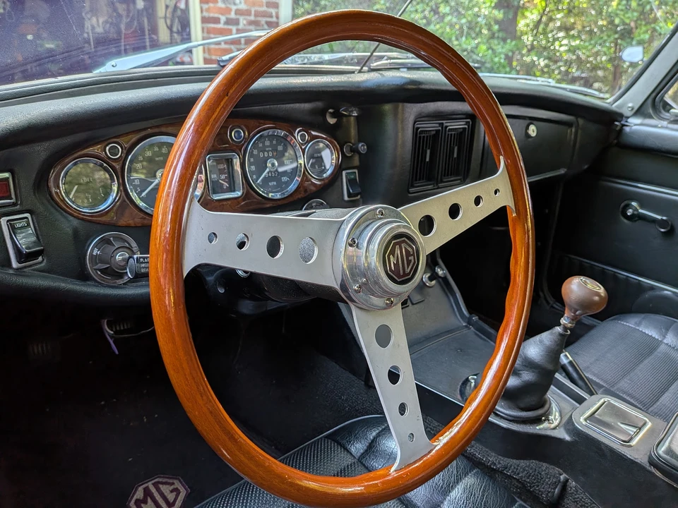 1974 MG MGB Roadster - Image 24 of 31