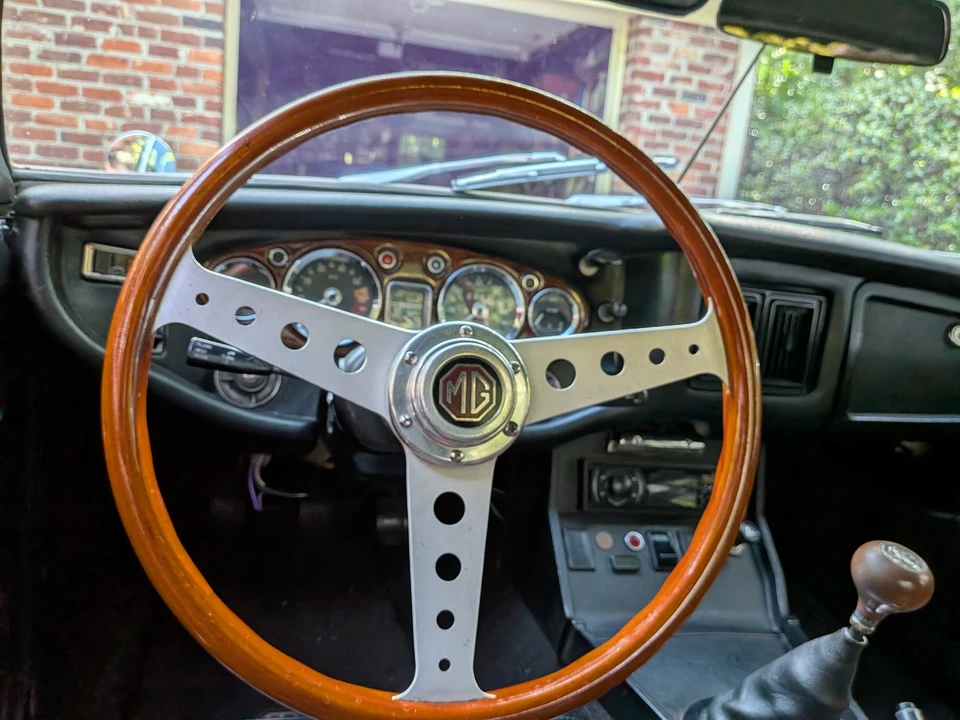 1974 MG MGB Roadster - Image 25 of 31