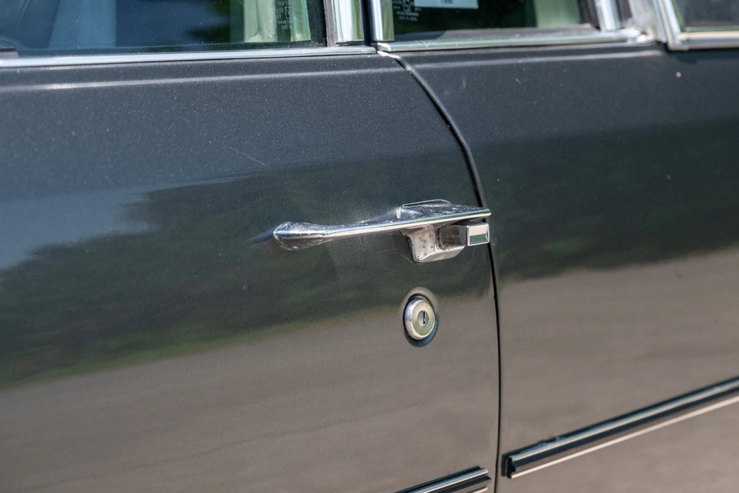 1983 Cadillac DeVille 5th Gen - Image 26 of 31