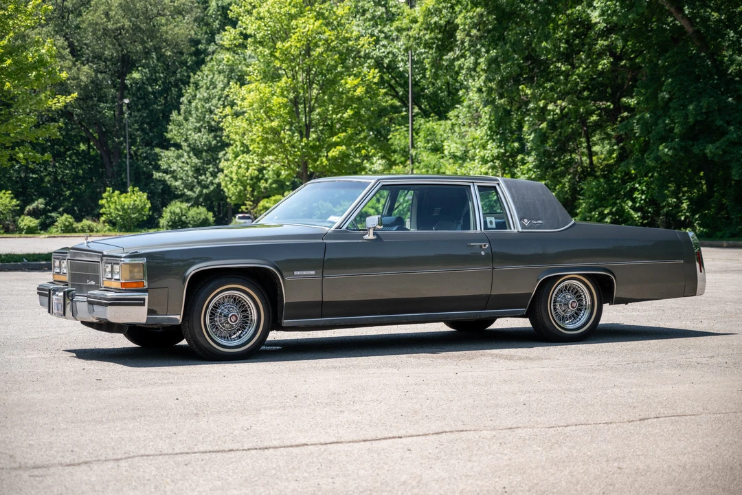 1983 Cadillac DeVille 5th Gen - Image 2 of 31