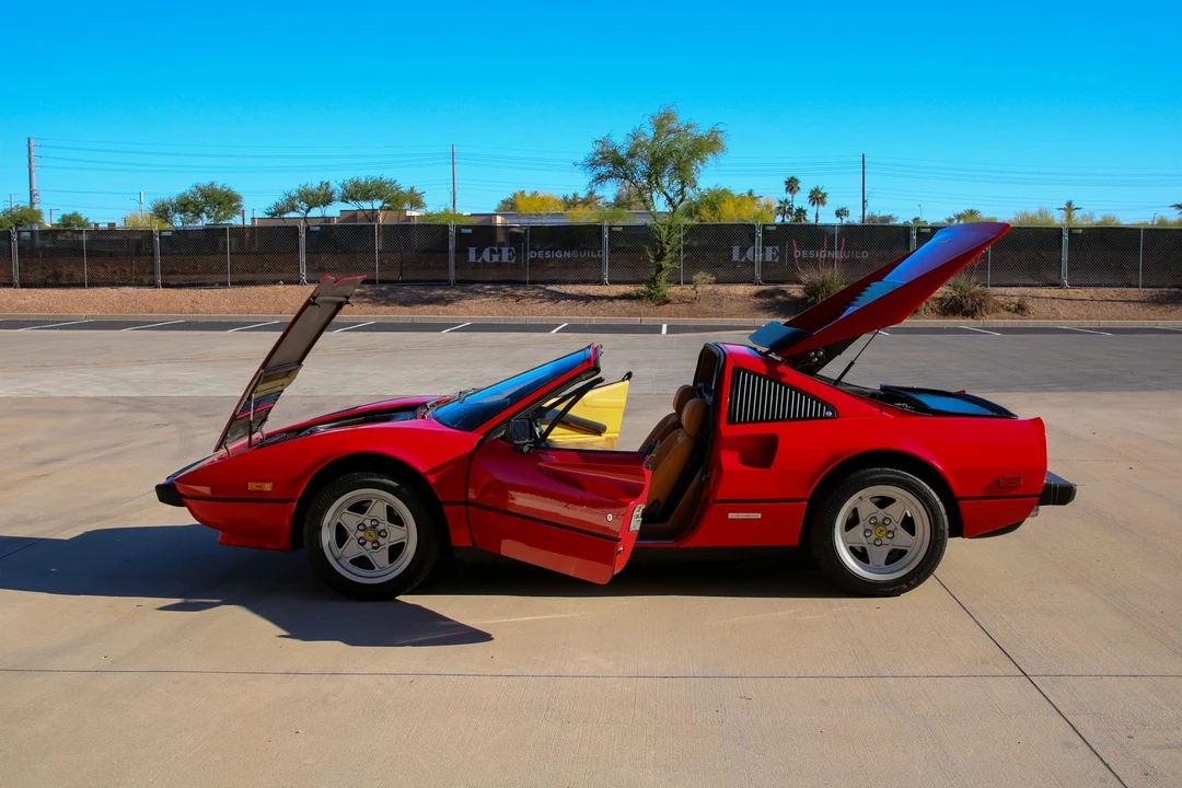 1984 Ferrari 308 GTS QV - Image 25 of 31