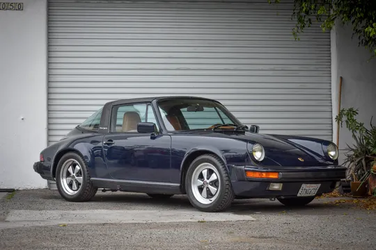 1985 Porsche 911 Carrera Targa