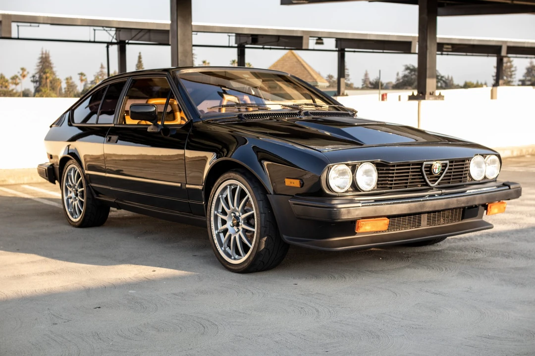 1986 Alfa Romeo Alfetta GT - Image 12 of 31