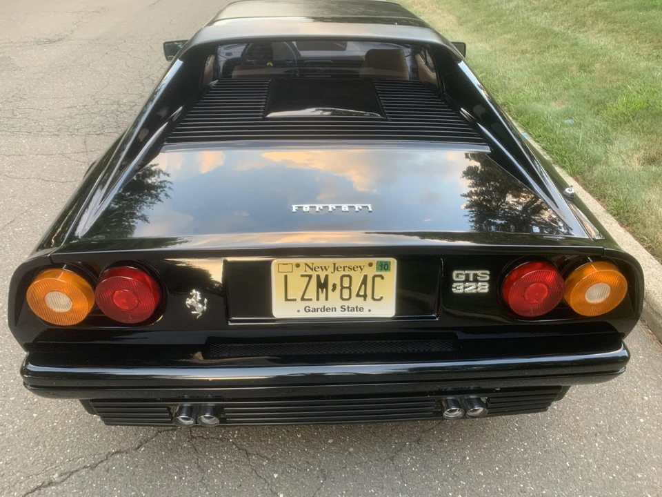 1986 Ferrari 328 GTS - Image 12 of 31