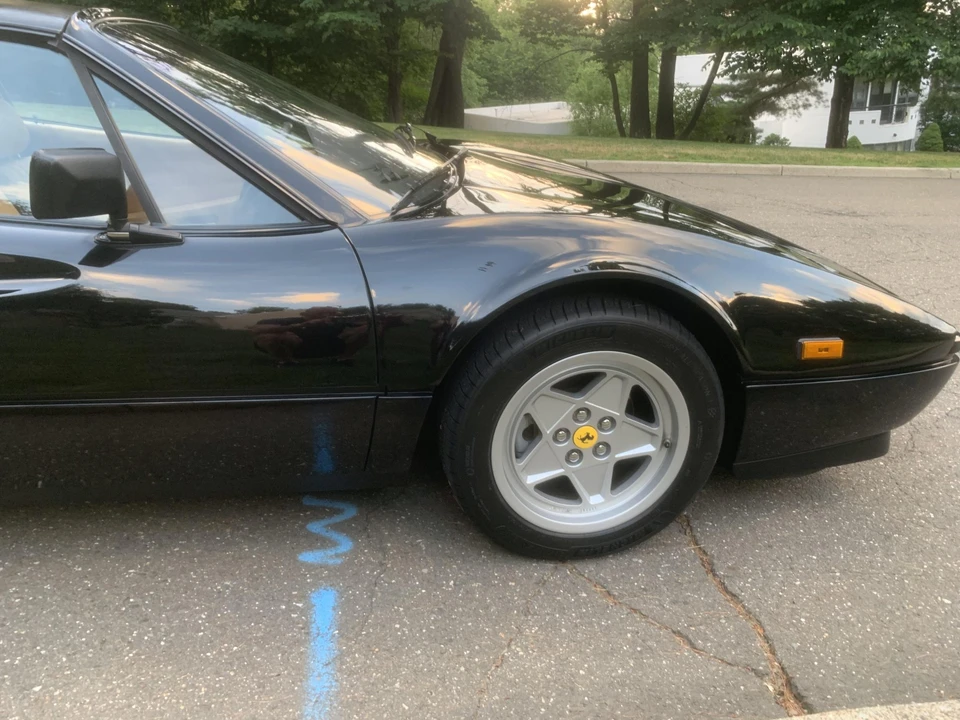 1986 Ferrari 328 GTS - Image 26 of 31