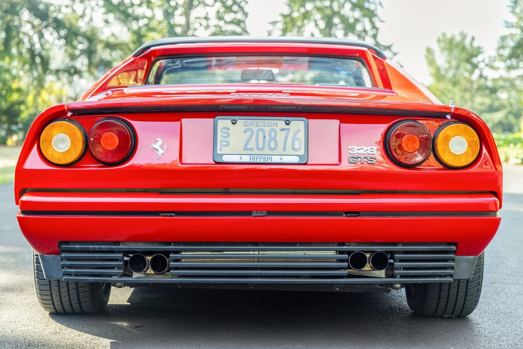 1986 Ferrari 328 GTS - Image 5 of 31