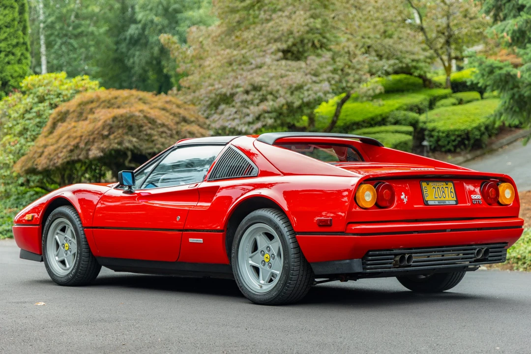 1986 Ferrari 328 GTS - Image 18 of 31