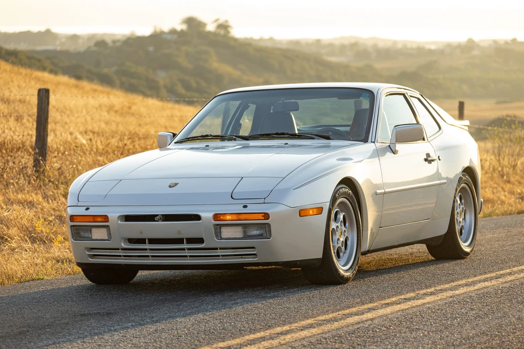 1986 Porsche 944 Turbo - Image 11 of 31