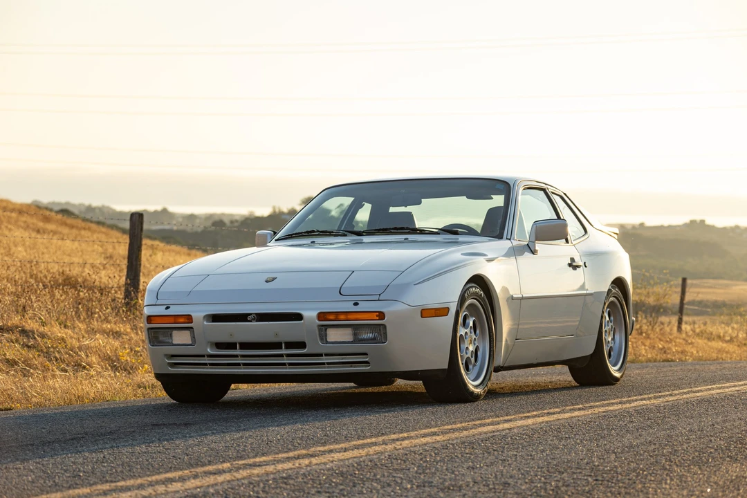 1986 Porsche 944 Turbo - Image 12 of 31