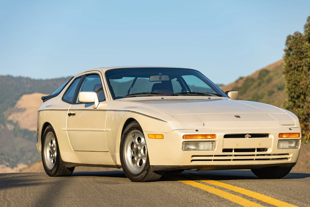 1986 Porsche 944 Turbo - Image 30 of 31