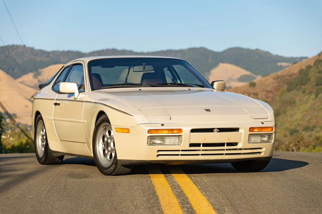 1986 Porsche 944 Turbo - Image 29 of 31