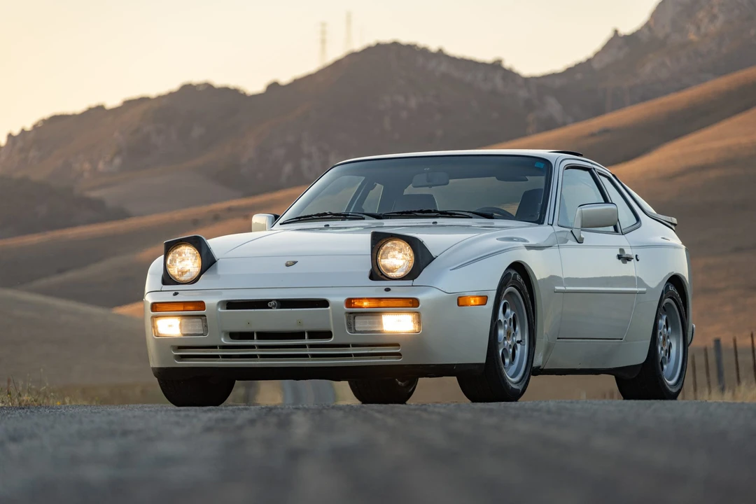 1986 Porsche 944 Turbo - Image 15 of 31