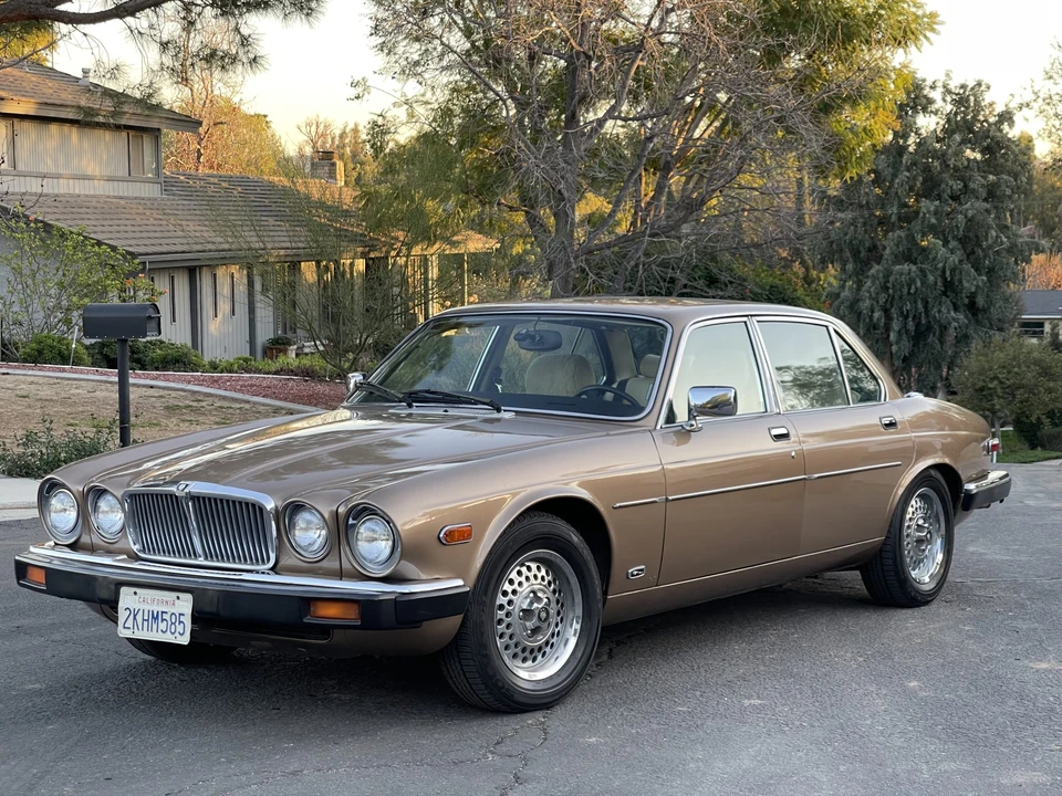 1987 Jaguar XJ Series 3 - Image 8 of 31