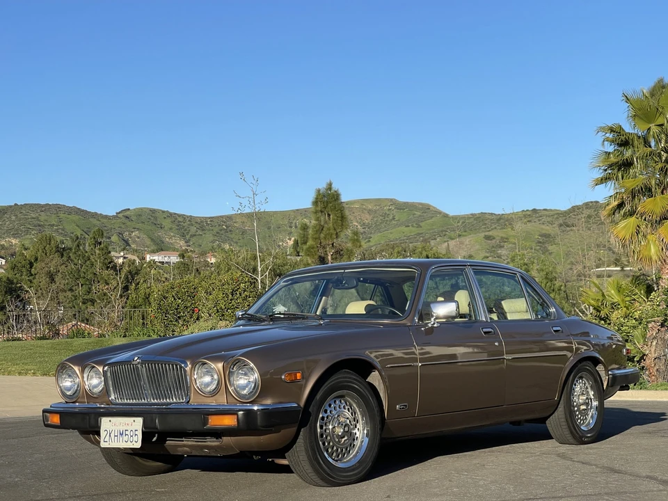 1987 Jaguar XJ Series 3 - Image 13 of 31