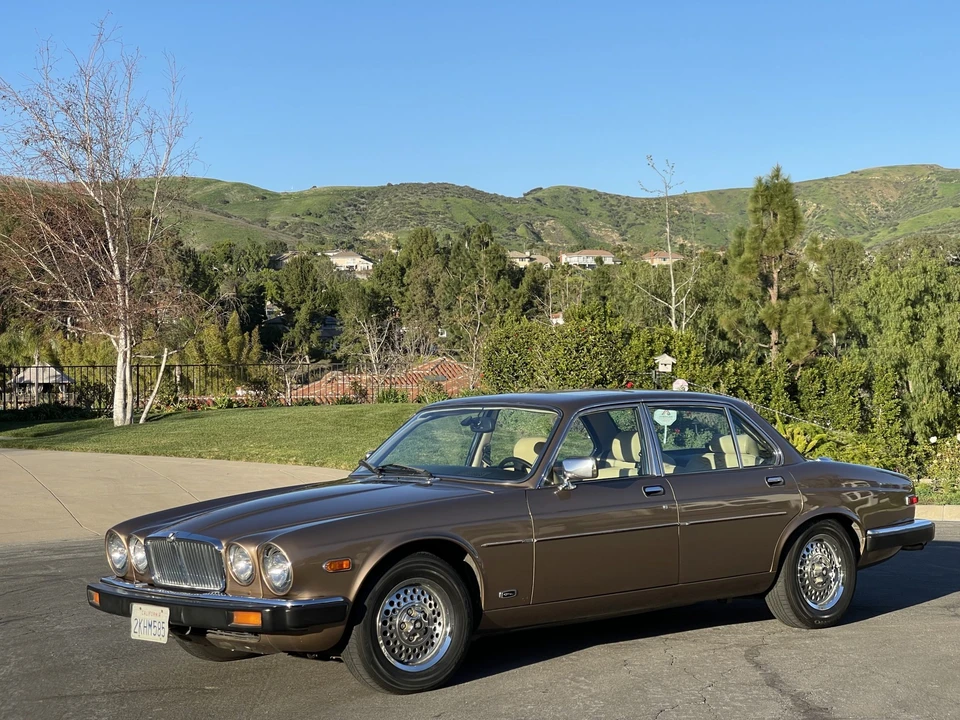 1987 Jaguar XJ Series 3 - Image 4 of 31
