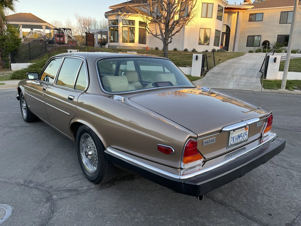 1987 Jaguar XJ Series 3 - Image 22 of 31