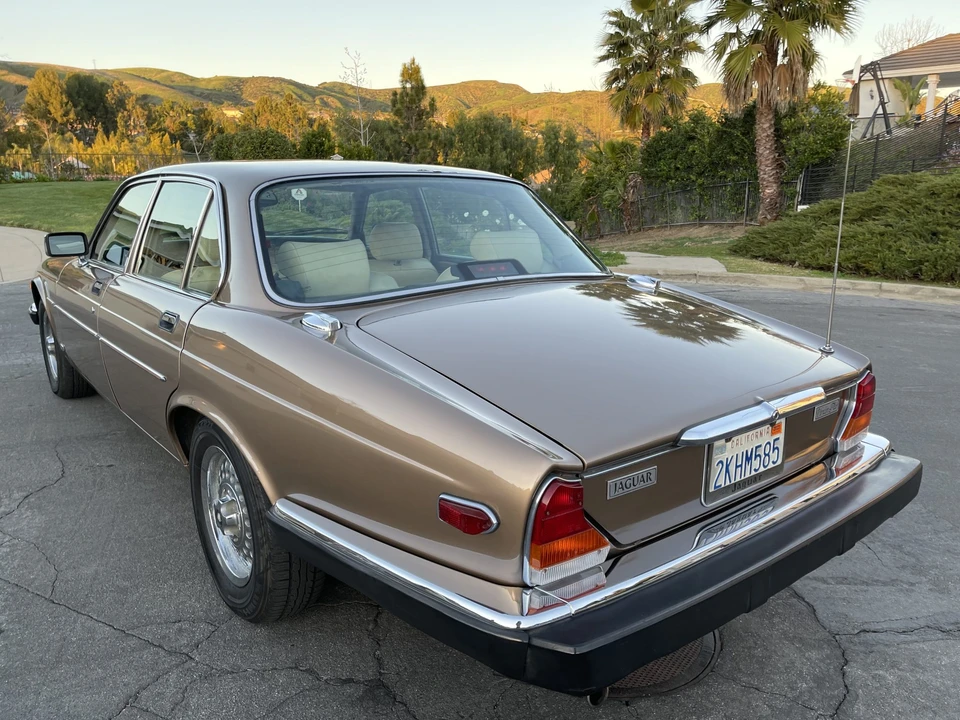 1987 Jaguar XJ Series 3 - Image 21 of 31