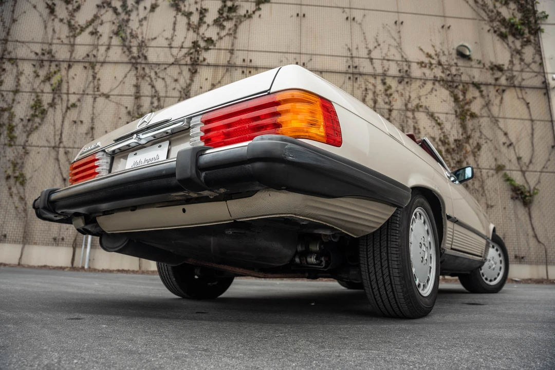 1987 Mercedes-Benz R107 SL-Class - Image 19 of 31