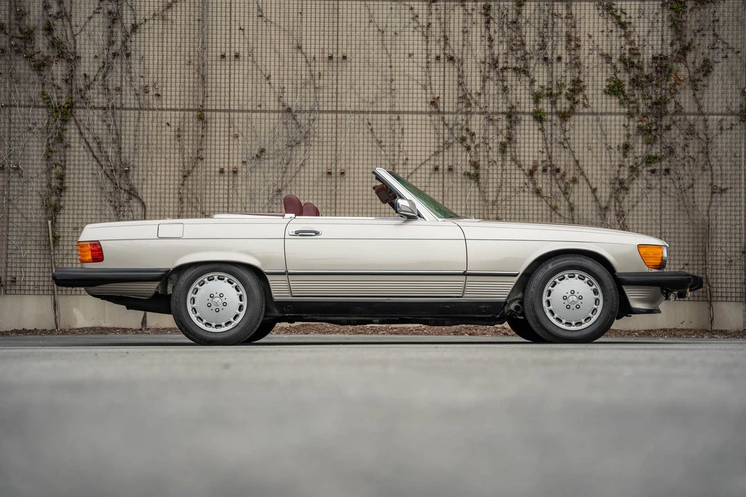 1987 Mercedes-Benz R107 SL-Class - Image 12 of 31